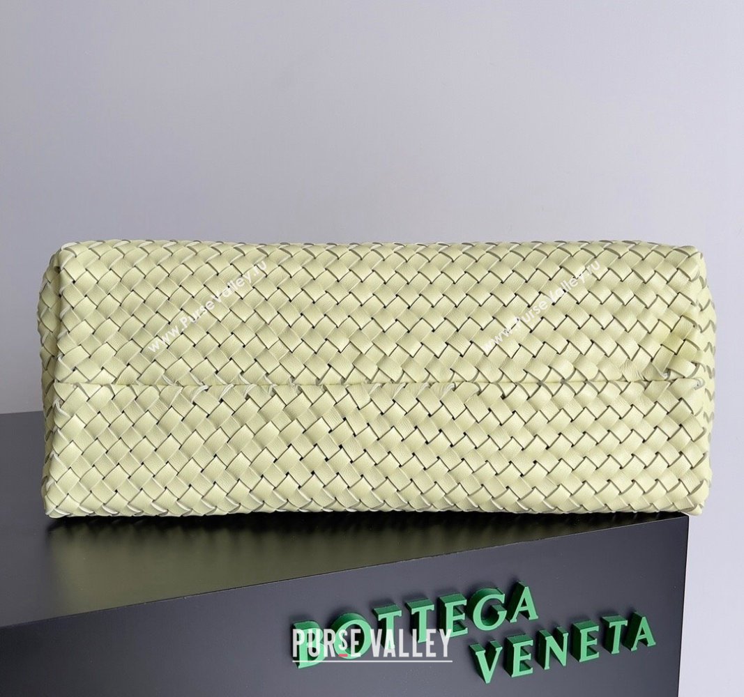 Bottega Veneta Large Cabat Tote Bag in Intreccio Leather Light Yellow 2024 608811 (XY-240528094)