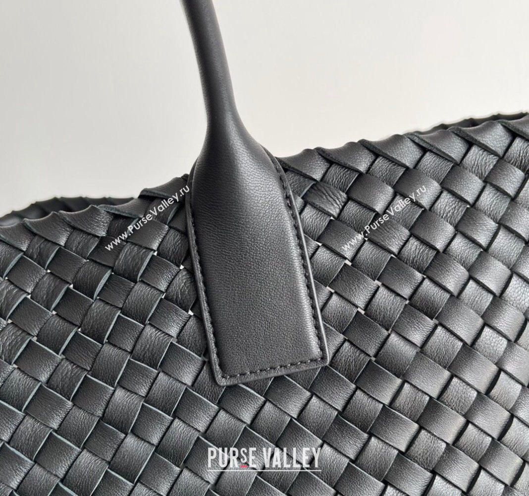 Bottega Veneta Large Cabat Tote Bag in Intreccio Leather Black 2024 608811 (XY-240528095)