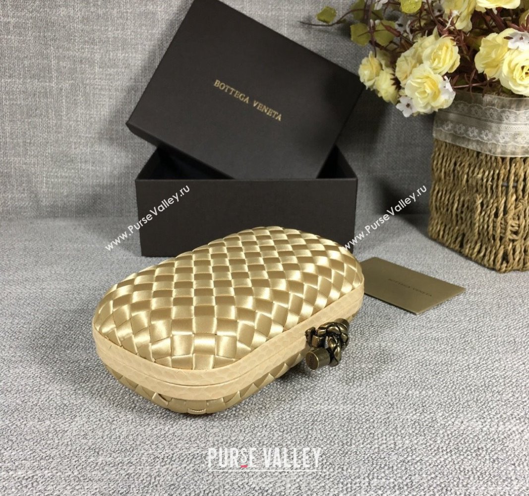 Bottega Veneta Satin Knot Mini Clutch Light Gold 2024 BV8651 (WT-240528010)