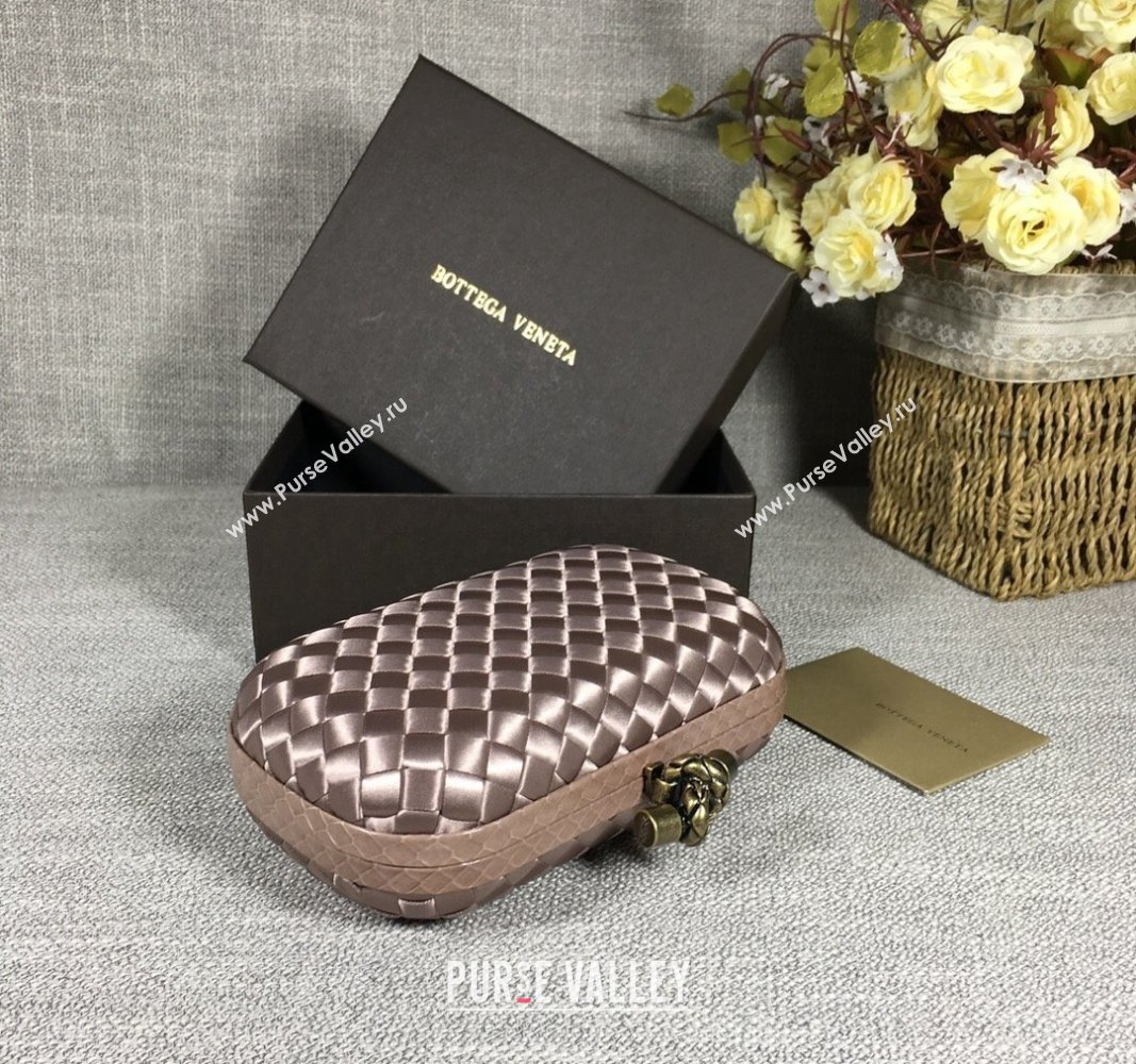 Bottega Veneta Satin Knot Mini Clutch Dusty Beige 2024 BV8651 (WT-240528011)