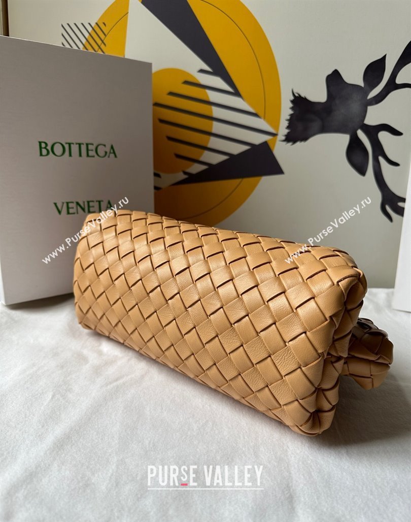 Bottega Veneta Teen Lauren 1980 Clutch With Chain in Intrecciato Leather Dark Praline Apricot 2024 785807 (WT-240528067)