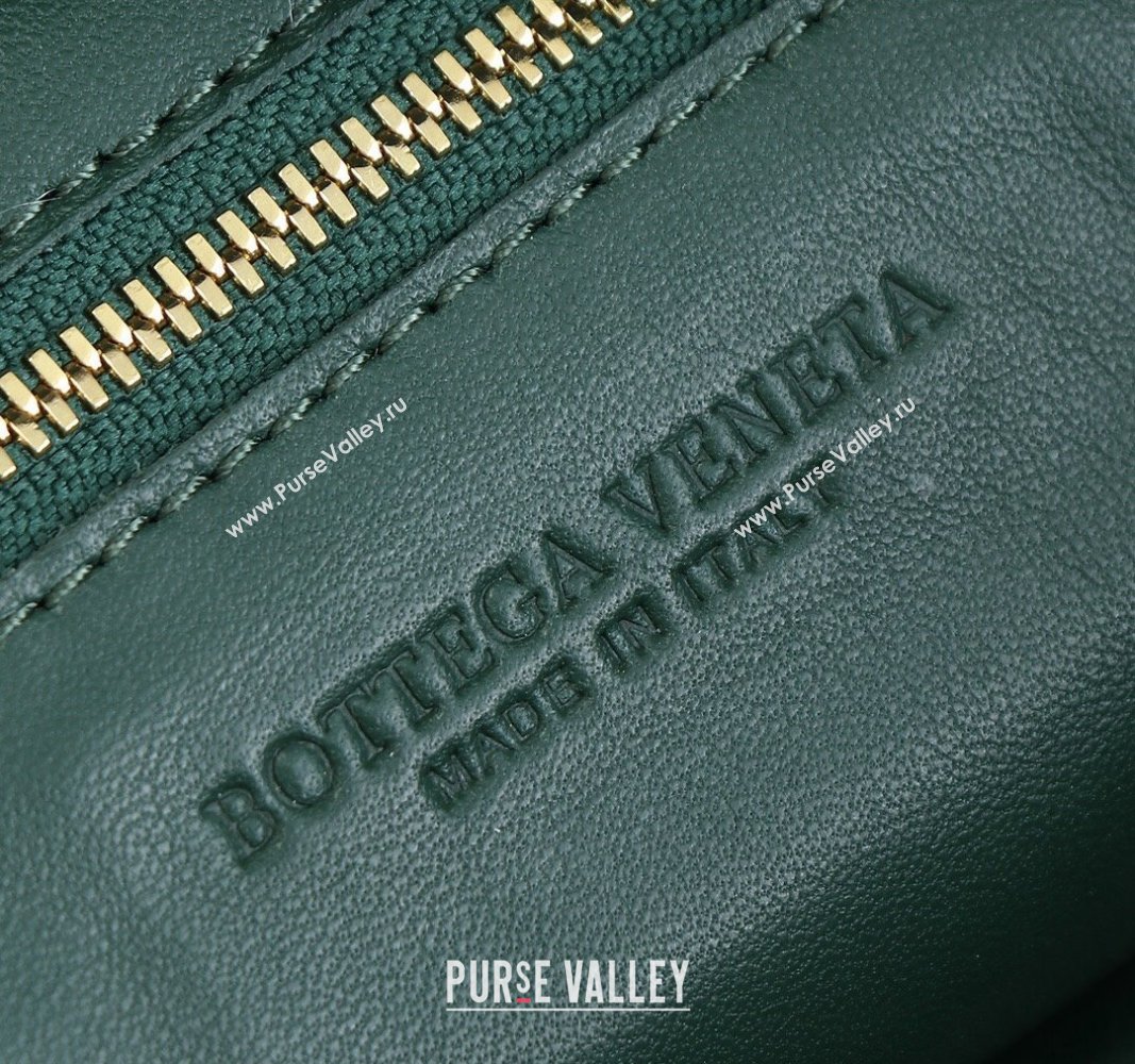 Bottega Veneta Small Jodie Hobo bag in Intrecciato Leather Raintree Green 2024 600261 (YX-240621023)