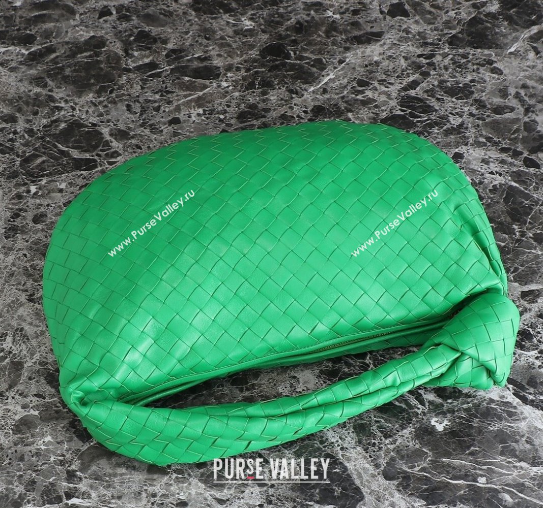 Bottega Veneta Small Jodie Hobo bag in Intrecciato Leather Parrot Green 2024 600261 (YX-240621027)
