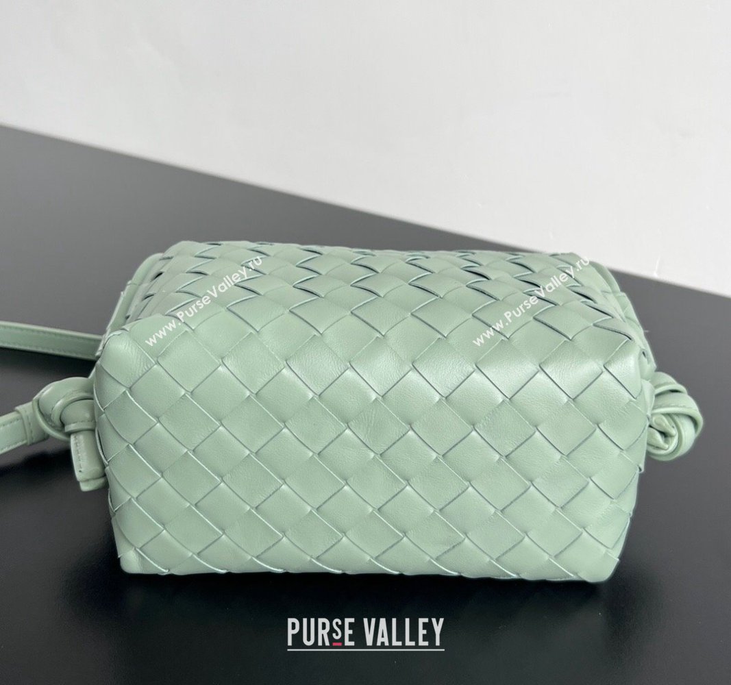 Bottega Veneta Small Loop Cross-Body Bag in Intrecciato Leather 796615 New sauge Green 2024 (WT-240621004)