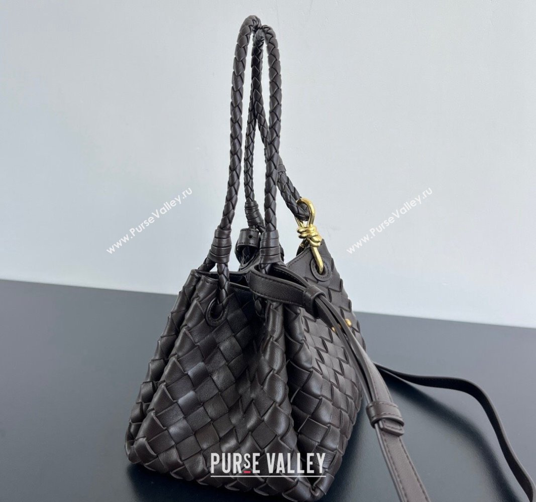 Bottega Veneta Small Parachute Shoulder Bag in Intrecciato Leather 796569 Fondant Brown 2024 (WT-240621010)