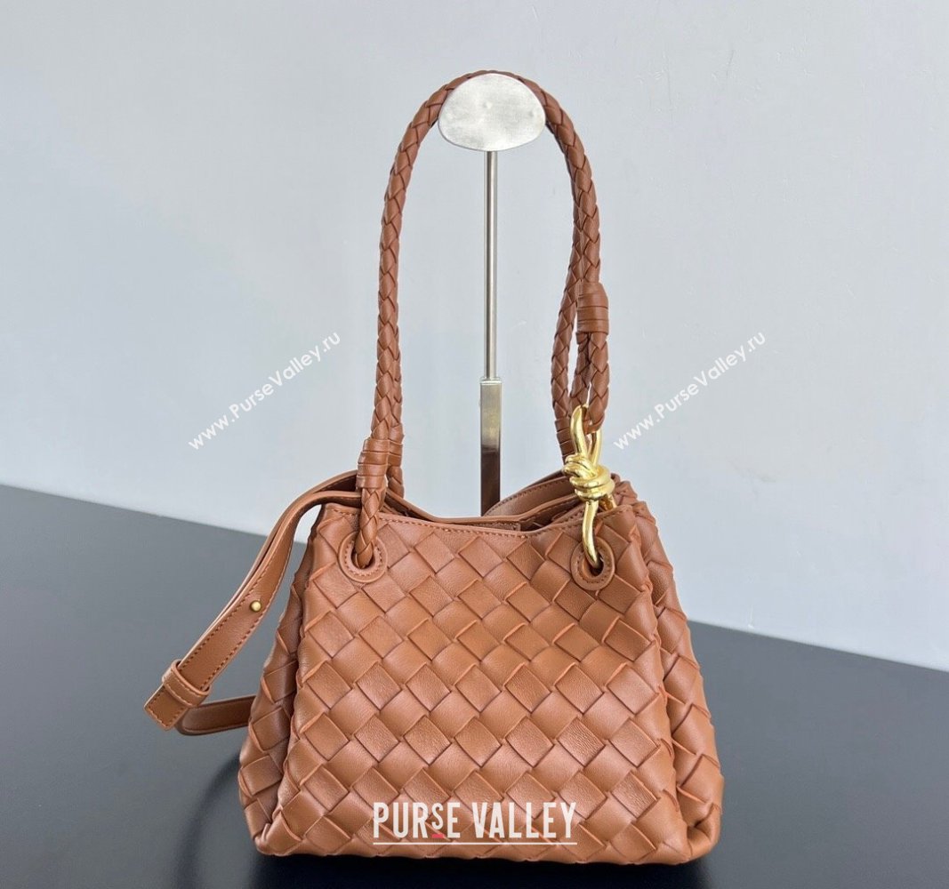 Bottega Veneta Small Parachute Shoulder Bag in Intrecciato Leather 796569 Light Brown 2024 (WT-240621011)