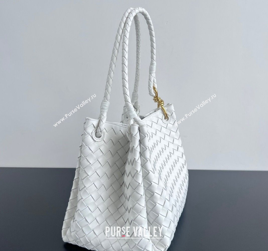 Bottega Veneta Large Parachute Shoulder Bag in Intrecciato Leather 796571 White 2024 (WT-240712017)