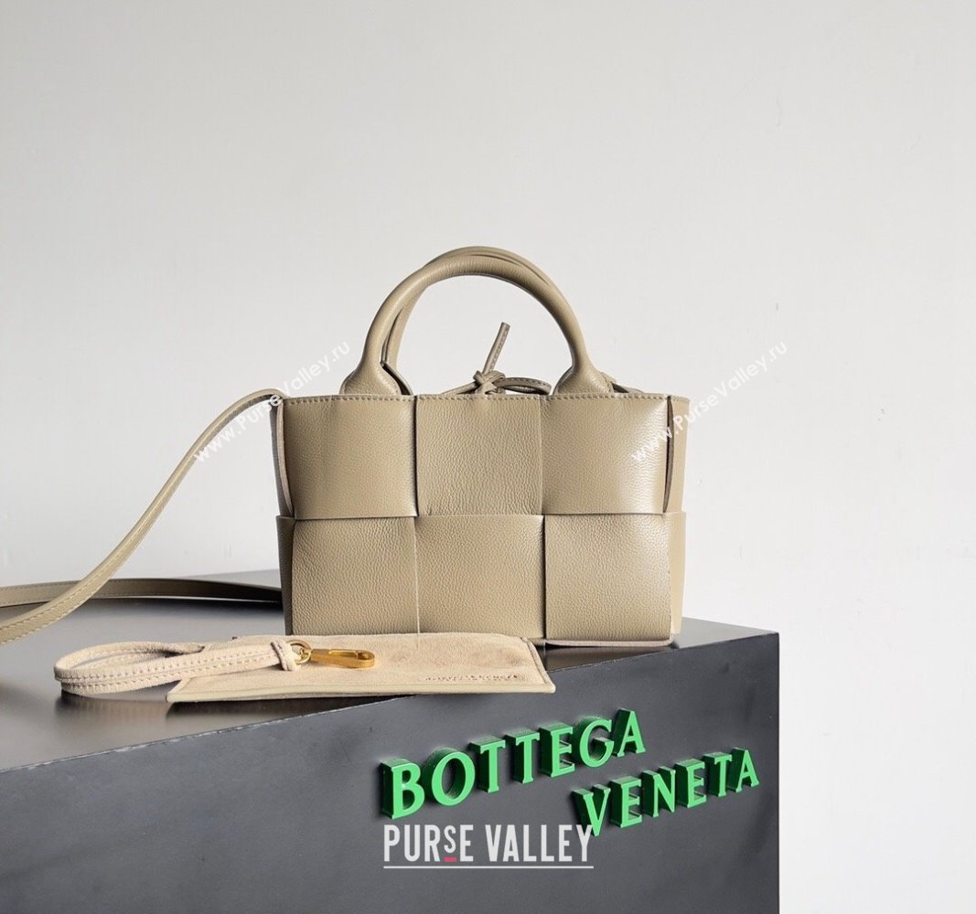 Bottega Veneta Candy Arco Tote Bag Beige 2024 729029 0712 (MS-240712066)