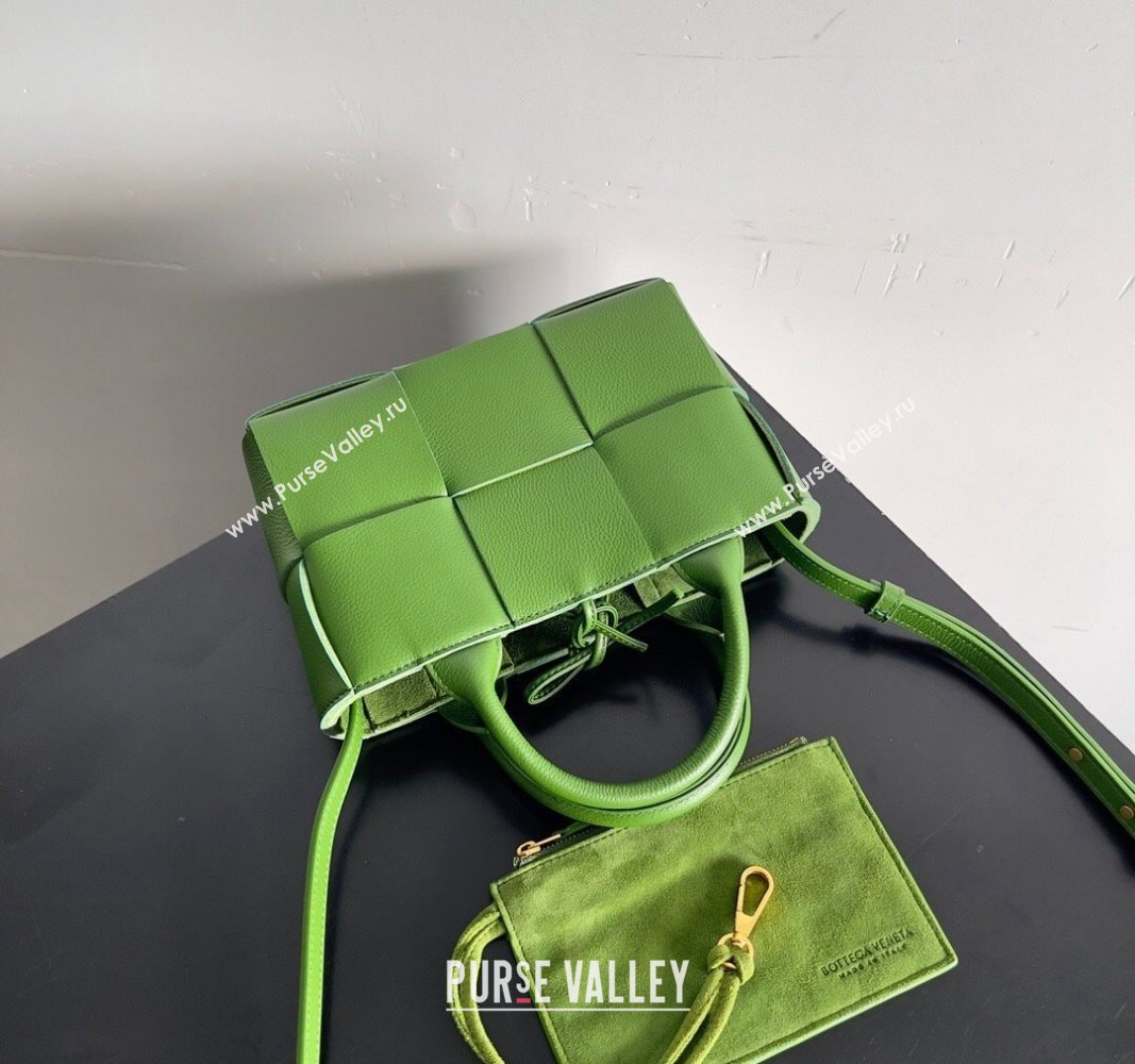 Bottega Veneta Candy Arco Tote Bag Green 02 2024 729029 0712 (MS-240712068)