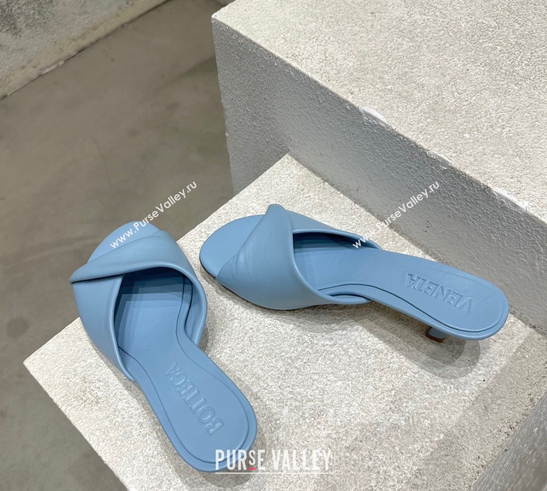 Bottega Veneta Blink Heel Slide Sandals 4.5cm in Shiny Lambskin Light Blue 2024 (MD-240719075)