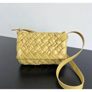 Bottega Veneta Mens Small Rumple Messenger bag in Intrecciato Leather Yellow 2024 787113 (WT-240802008)