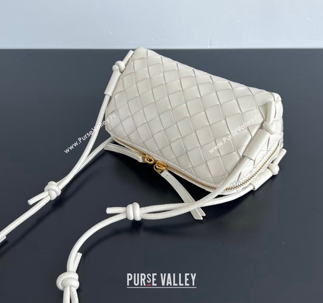 Bottega Veneta Intrecciato Leather Concert Pouch Mini bag White 2024 794258 (WT-240802003)