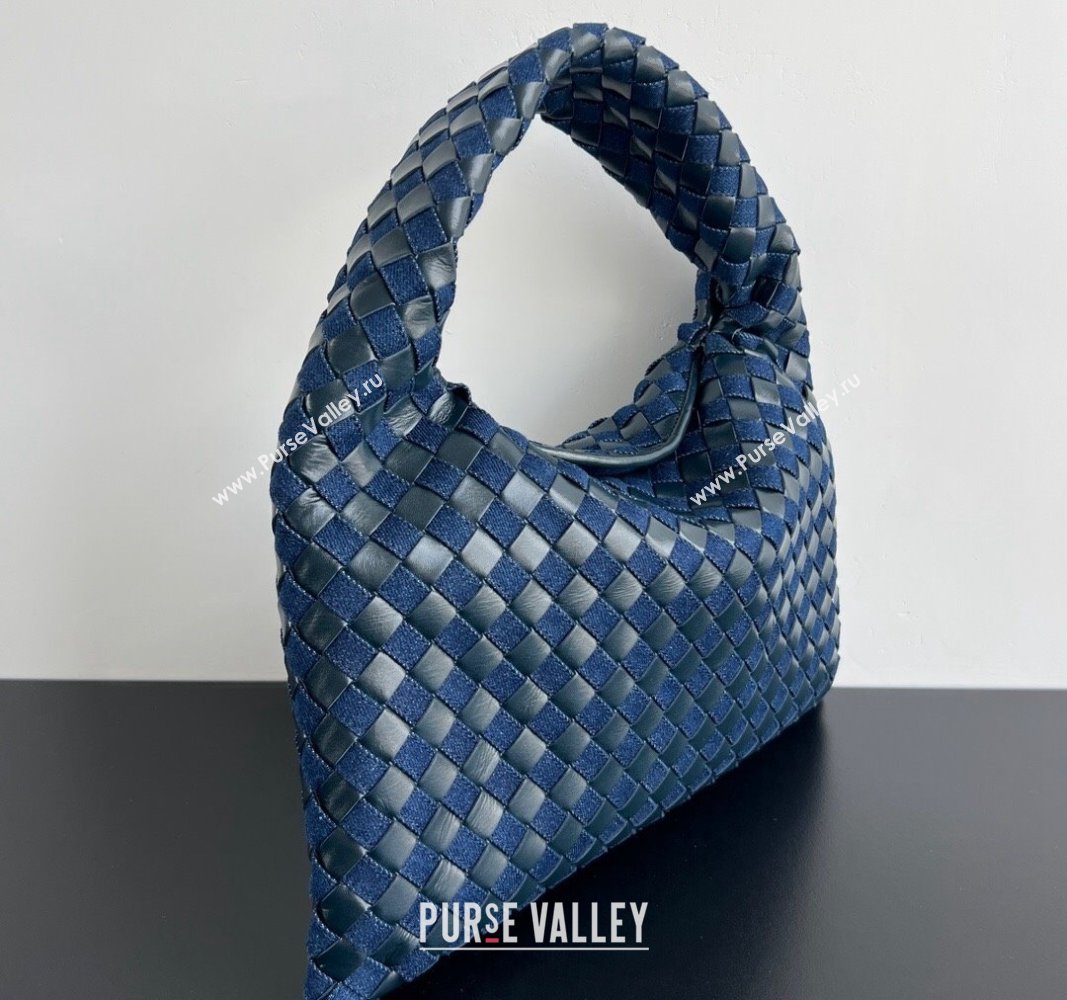 Bottega Veneta Small Hop Hobo Bag in Intrecciato Leather and Denim Abyss/Indigo Blue 2024 789028 (WT-240826006)