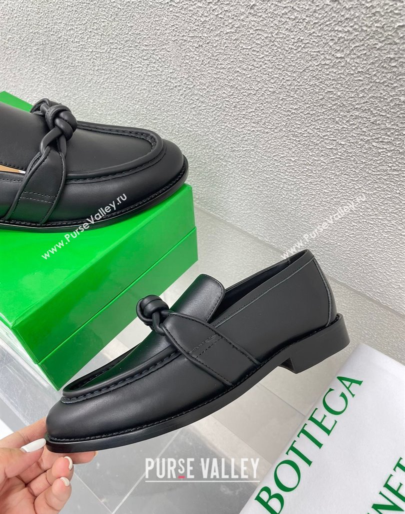 Bottega Veneta Astaire Loafers in Calfskin with One-Tone Knot Black 2024 (SS-240903044)