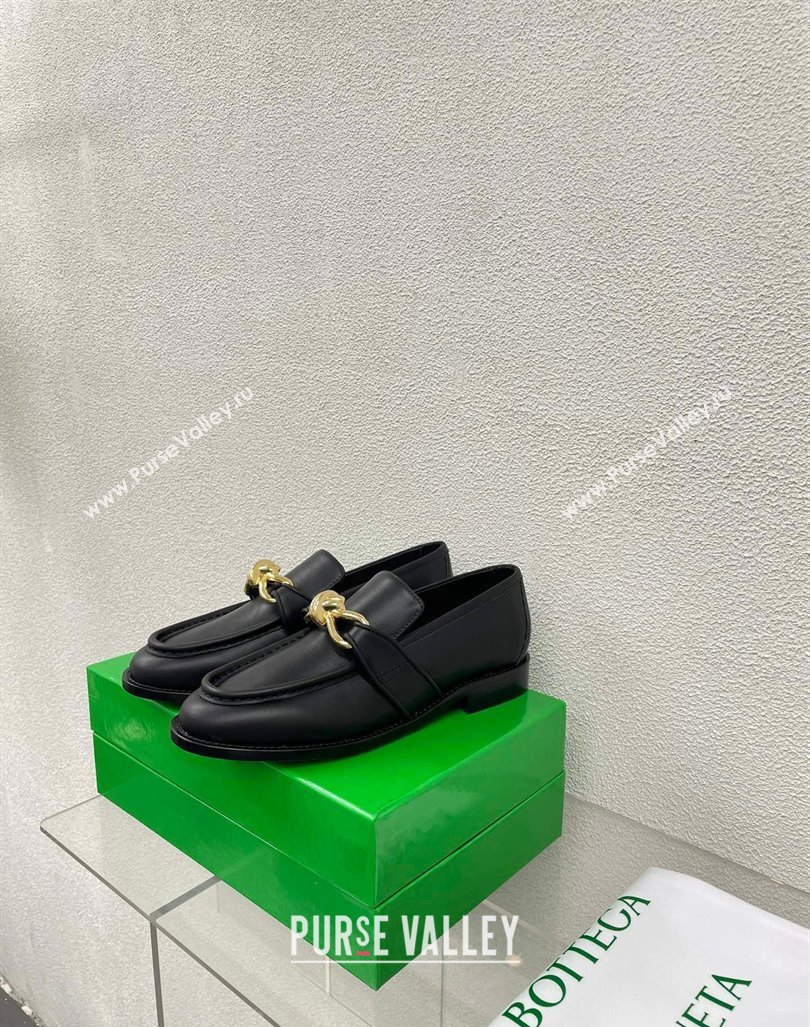 Bottega Veneta Astaire Loafers in Calfskin with Metal-Tone Knot Black 2024 (SS-240903040)