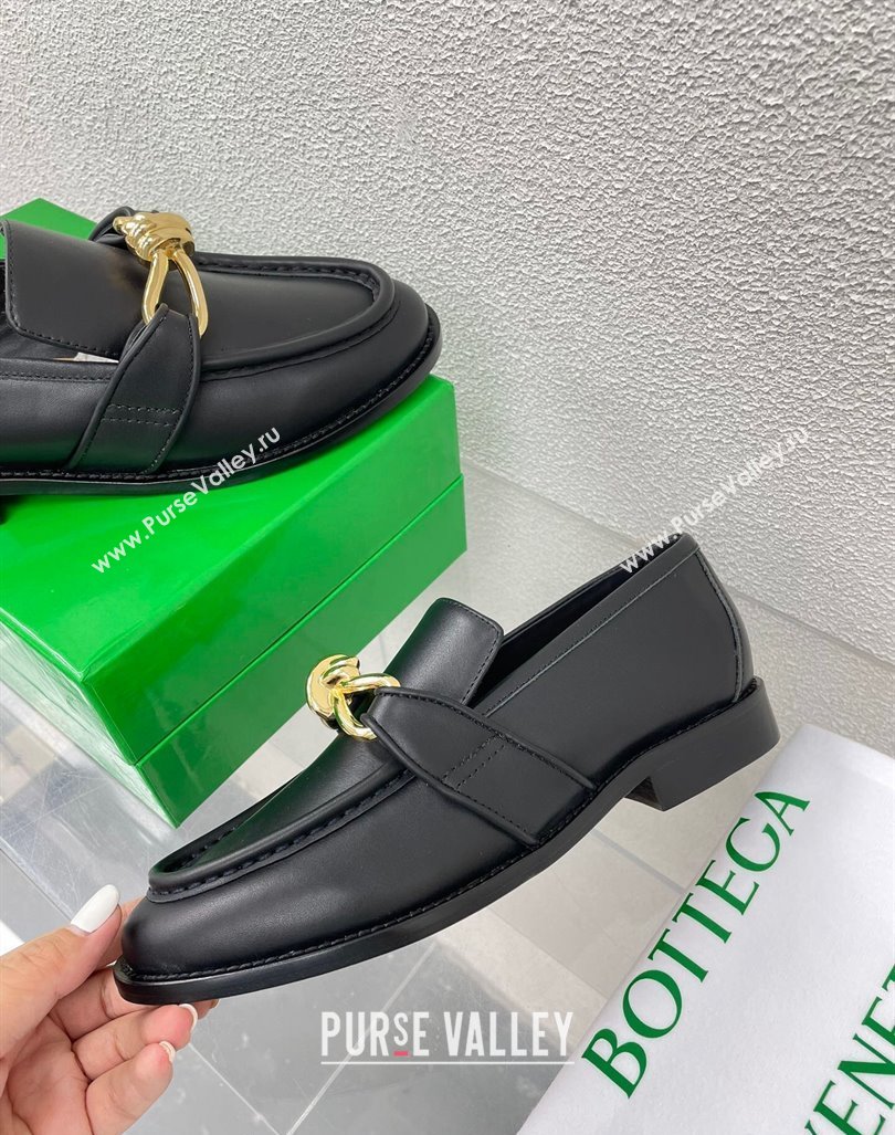 Bottega Veneta Astaire Loafers in Calfskin with Metal-Tone Knot Black 2024 (SS-240903040)