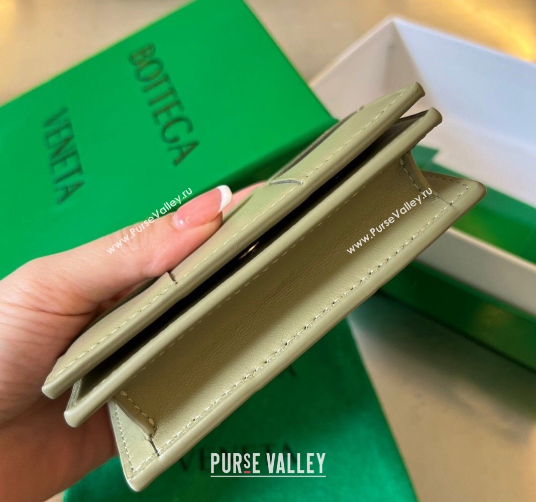 Bottega Veneta Cassette Business Card Case Wallet in Intrecciato Lambskin Travertine Green 2024 651396 (WT-240919018)