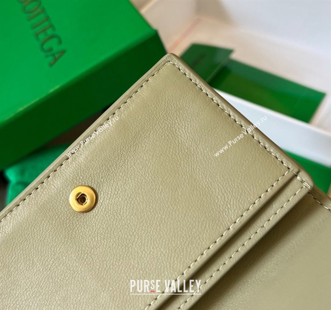 Bottega Veneta Cassette Business Card Case Wallet in Intrecciato Lambskin Travertine Green 2024 651396 (WT-240919018)