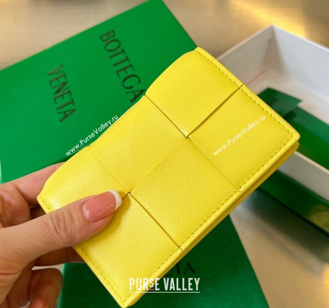 Bottega Veneta Cassette Business Card Case Wallet in Intrecciato Lambskin Jelly Yellow 2024 651396 (WT-240919019)