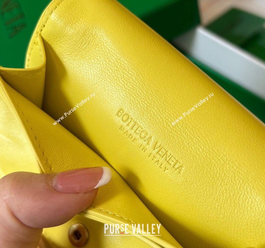 Bottega Veneta Cassette Business Card Case Wallet in Intrecciato Lambskin Jelly Yellow 2024 651396 (WT-240919019)