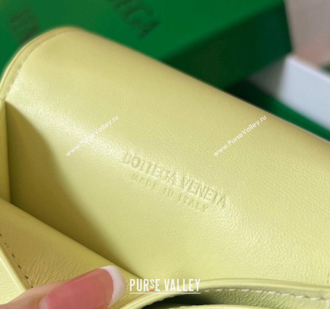 Bottega Veneta Cassette Business Card Case Wallet in Intrecciato Lambskin Lemon Yellow 2024 651396 (WT-240919025)