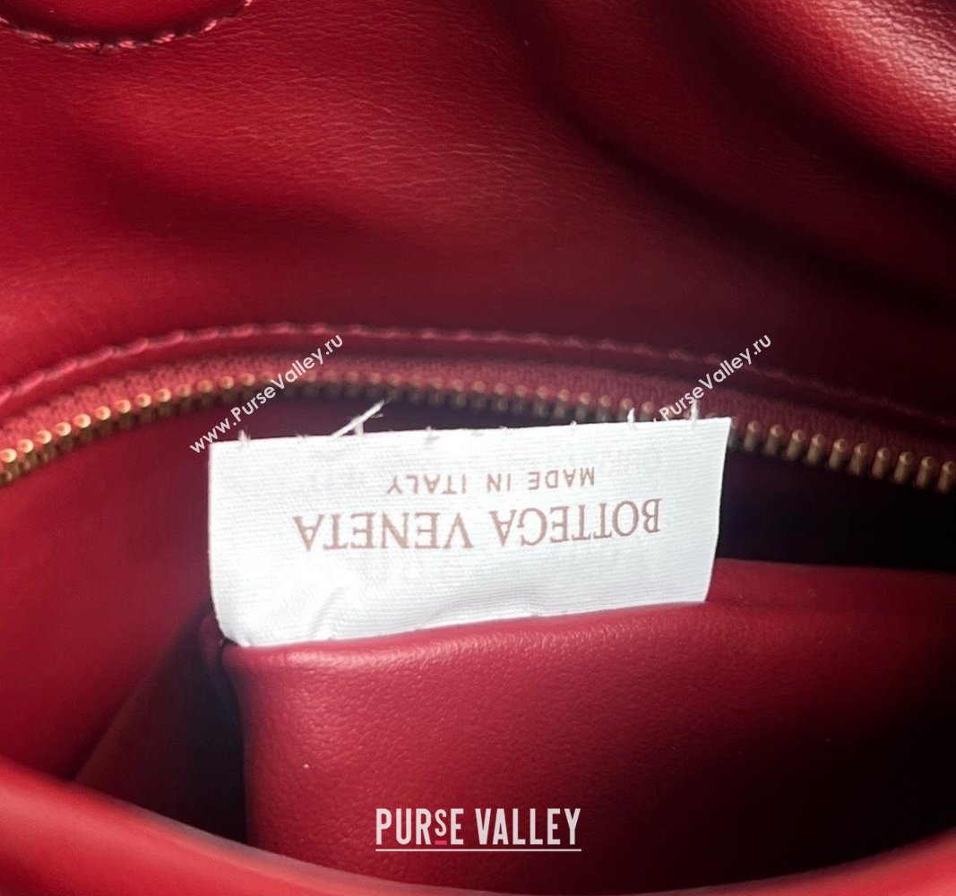 Bottega Veneta Small Hop Hobo Bag Intrecciato Calf Leather Red 2024 763966 (WT-240919034)