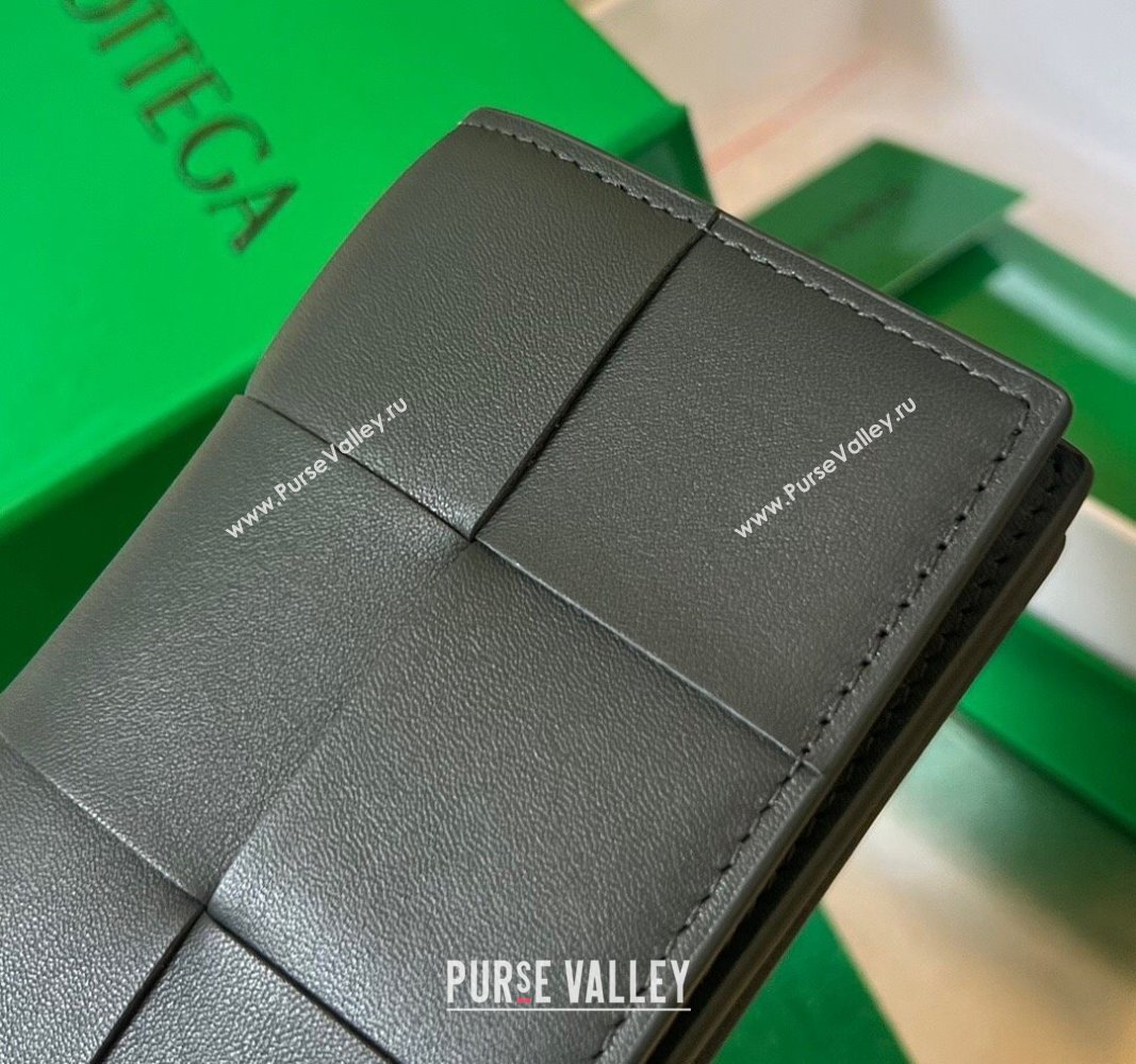 Bottega Veneta Cassette Business Card Case Wallet in Intrecciato Calfskin Dark Moss Green 2024 679849 (WT-240919004)