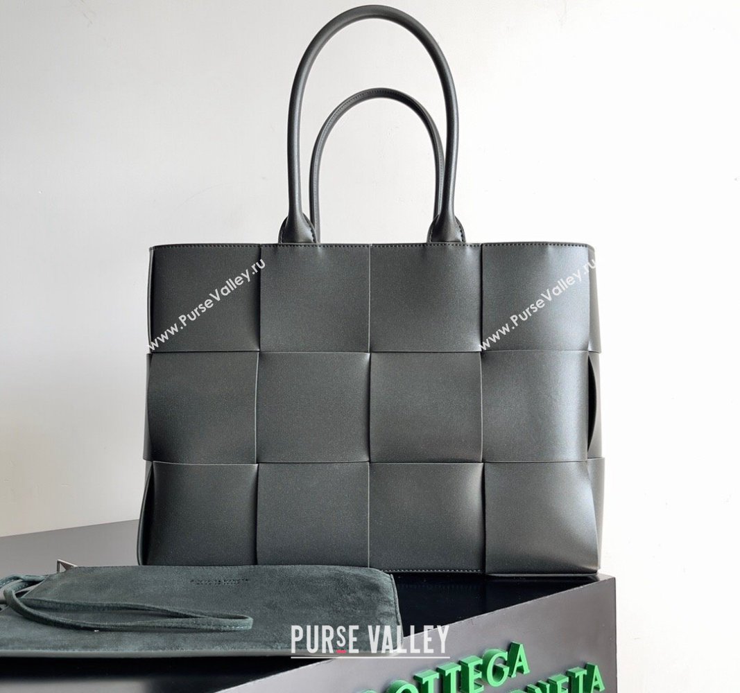 Bottega Veneta Medium Arco Tote Bag in Intrecciato Leather 729244 Dark Moss Green 2024 (YX-240919049)