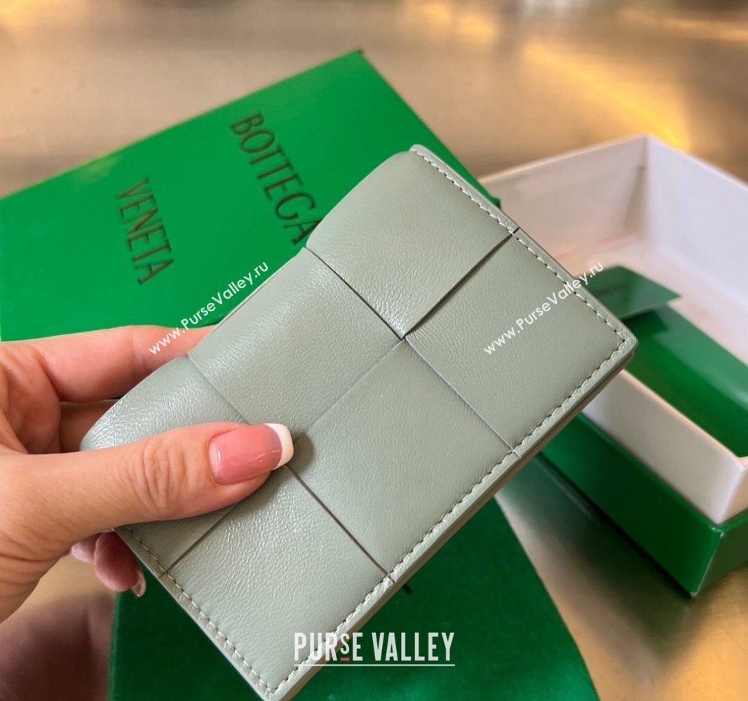 Bottega Veneta Cassette Business Card Case Wallet in Intrecciato Calfskin Sage Green 2024 679849 (WT-240919005)