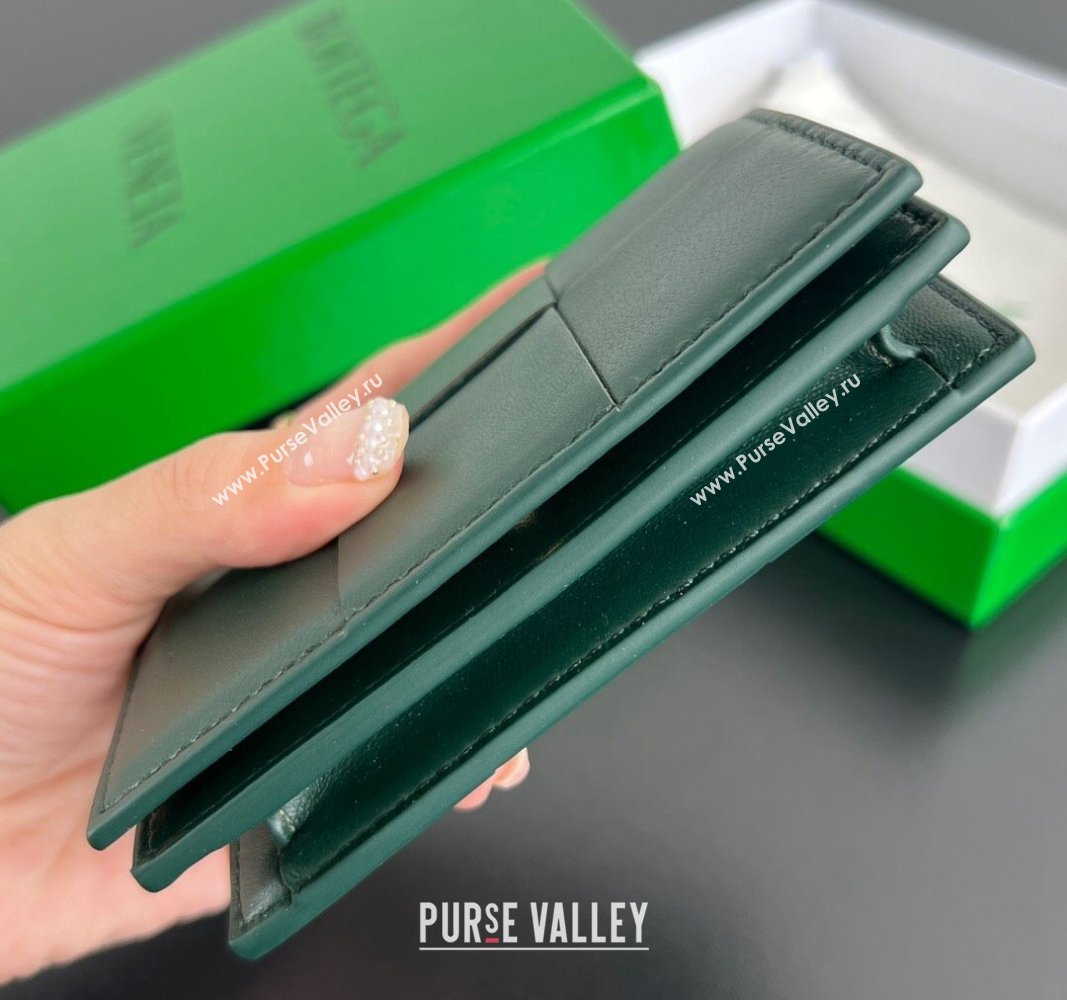 Bottega Veneta Cassette Business Card Case Wallet in Intrecciato Lambskin Emerald Green 2024 651396 (WT-240919012)