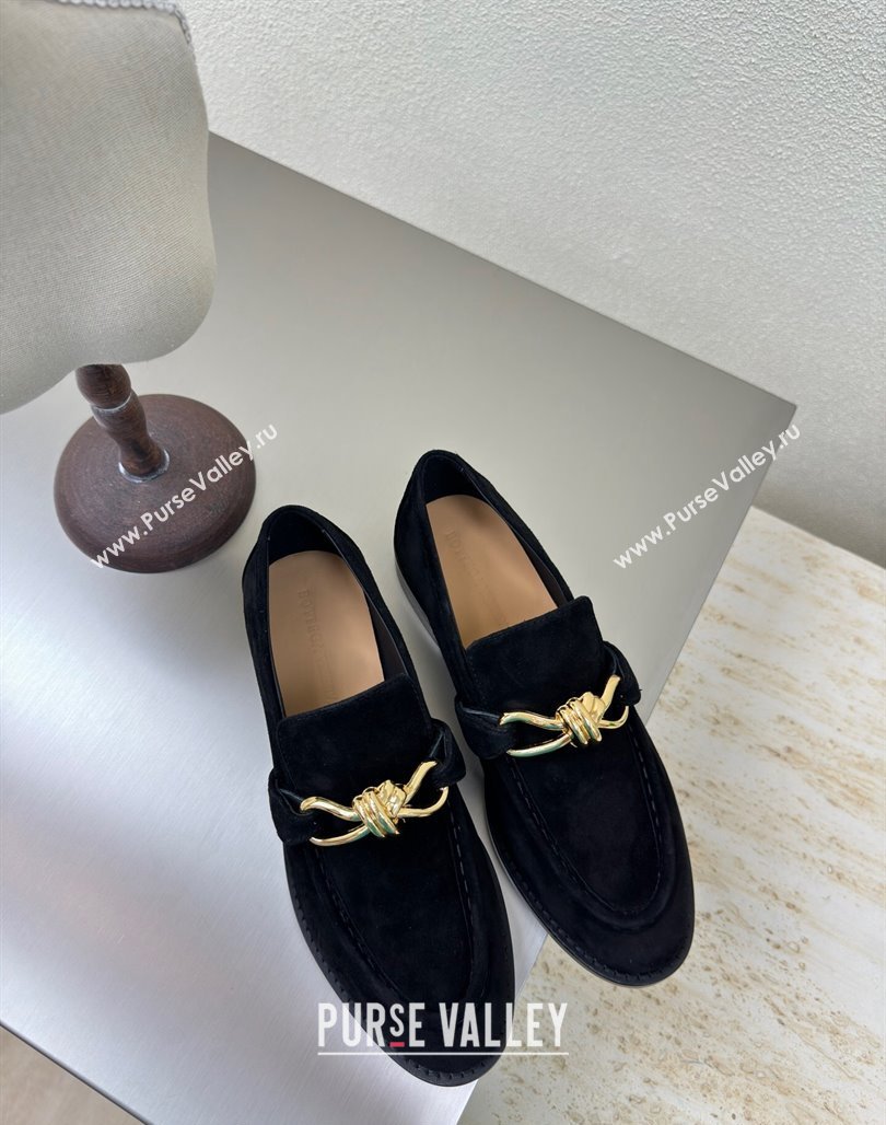 Bottega Veneta Astaire Loafers in Suede with Gold-Tone Knot Black 2024 (MD-241011002)