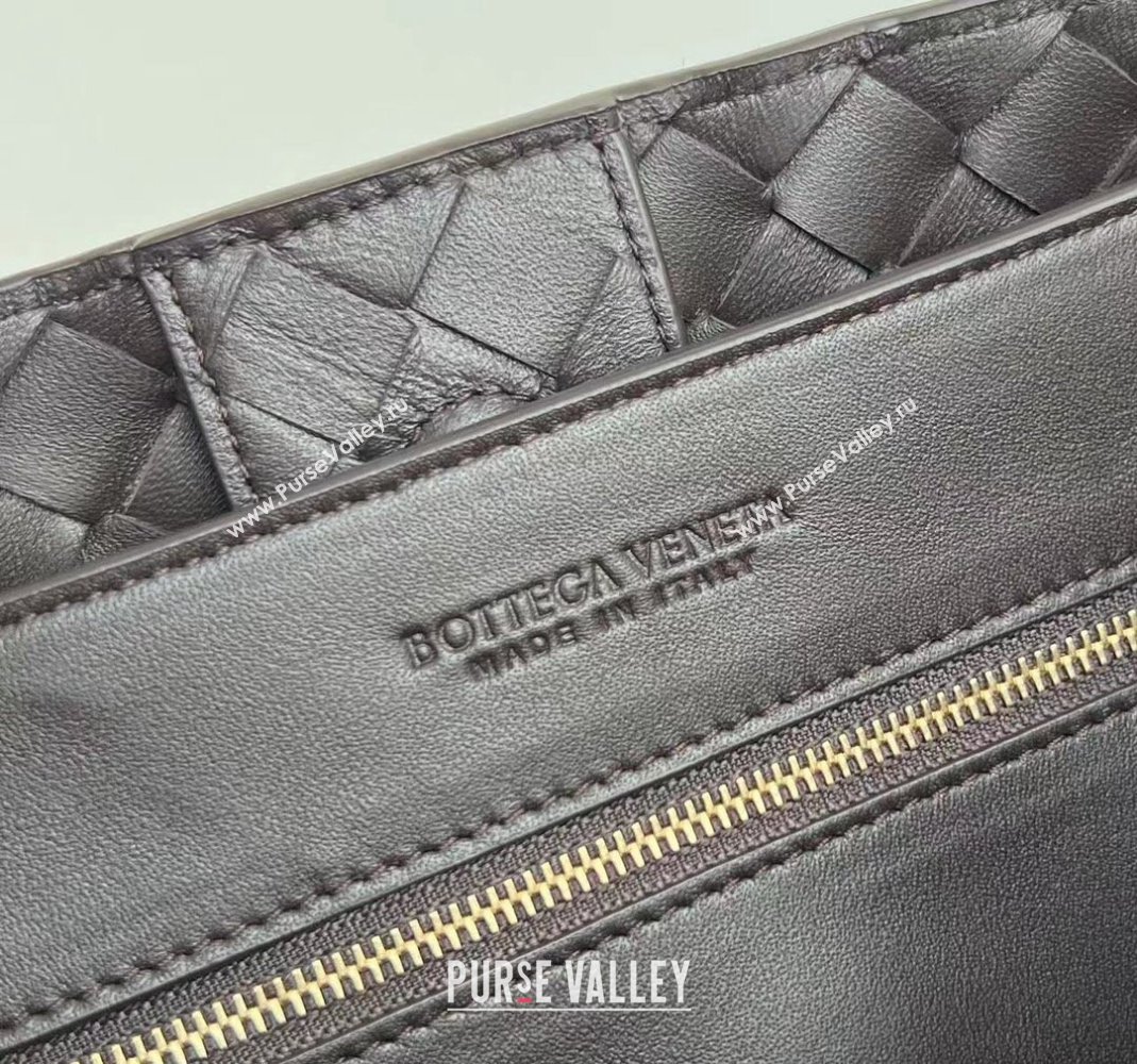 Bottega Veneta Large Andiamo Top Handle Bag in Suede 743575 Fondant Brown 2025 (WT-250205031)