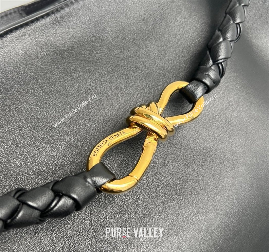 Bottega Veneta Large Andiamo Top Handle Bag in Calfskin Leather Black/Gold 2024 806010 (WT-250519085)