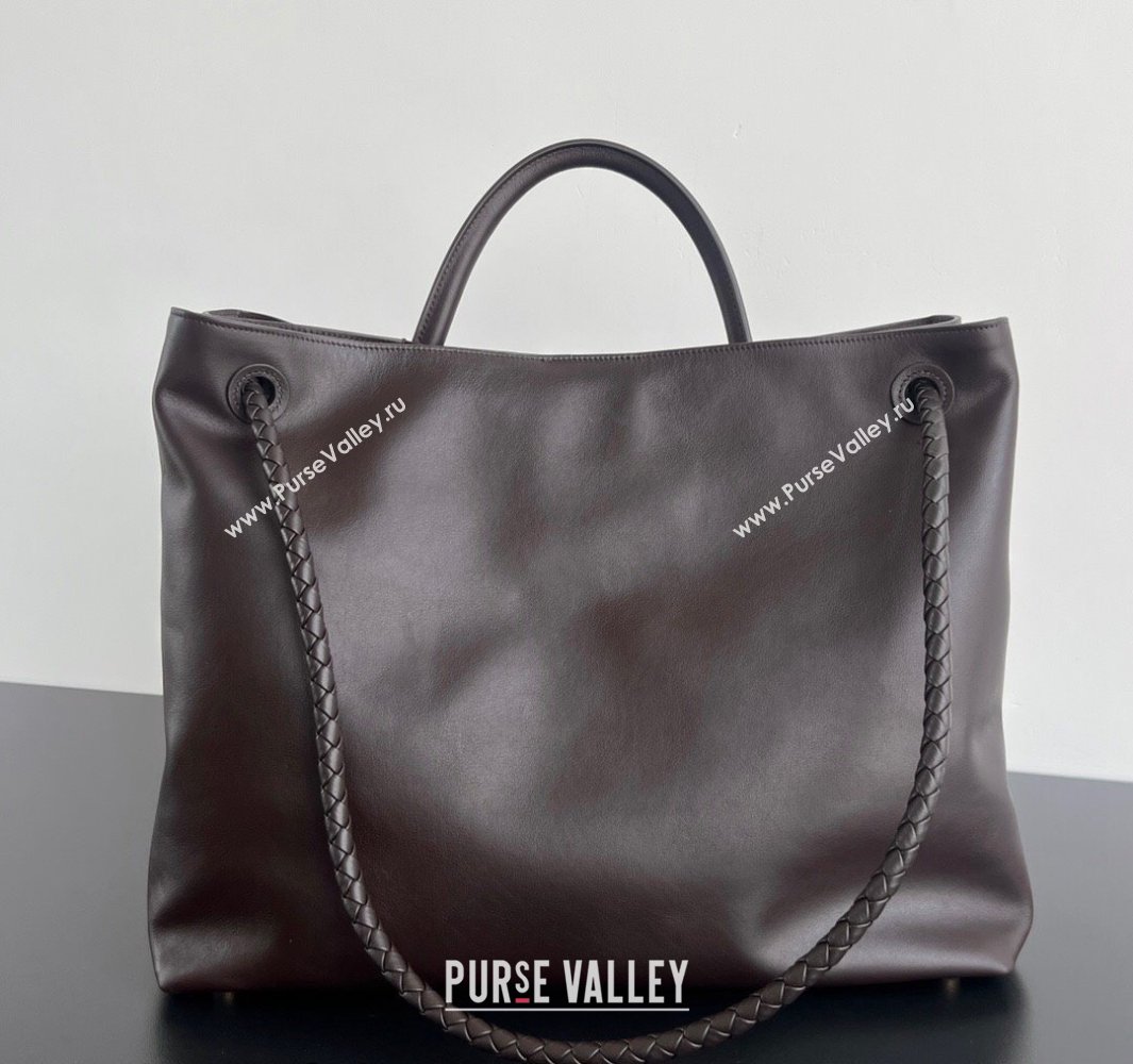 Bottega Veneta Large Andiamo Top Handle Bag in Calfskin Leather Fondant Brown/Gold 2024 806010 (WT-250519084)