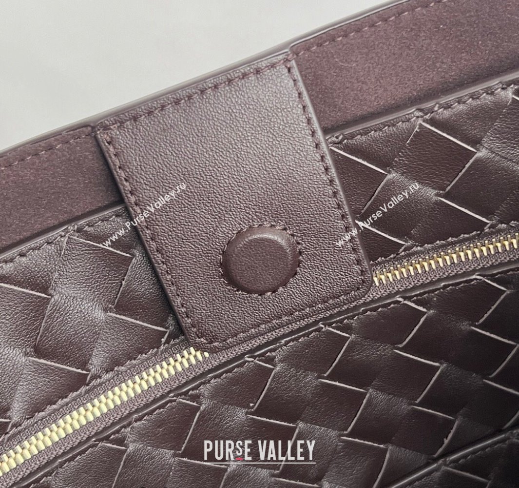 Bottega Veneta Large Andiamo Top Handle Bag in Calfskin Leather Fondant Brown/Gold 2024 806010 (WT-250519084)
