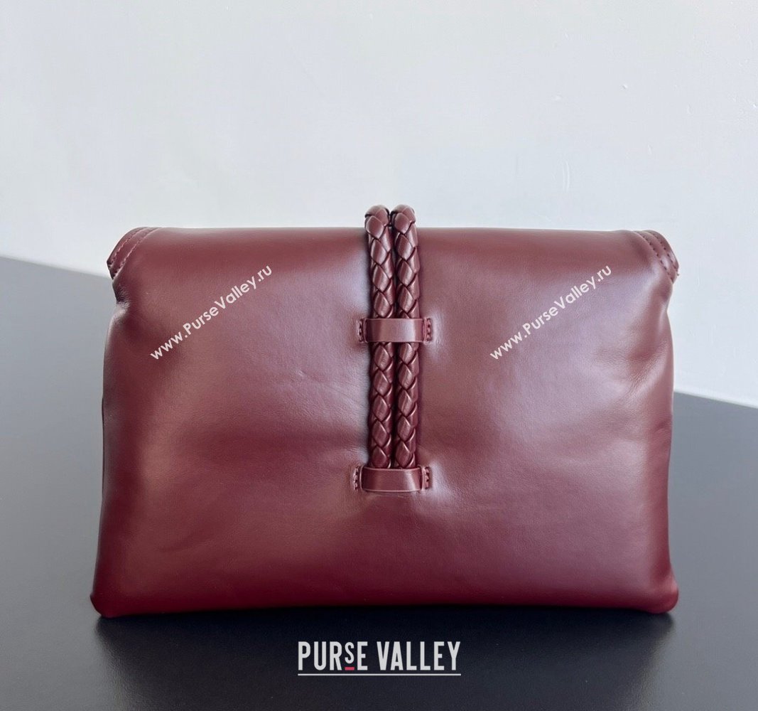 Bottega Veneta Small Liberta Cross-body bag in Smooth Calfskin Burgundy 2024 806030 (WT-241029030)