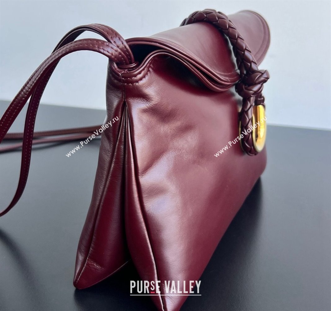 Bottega Veneta Medium Liberta Cross-body bag in Smooth Calfskin Burgundy 2024 806034 (WT-241029033)