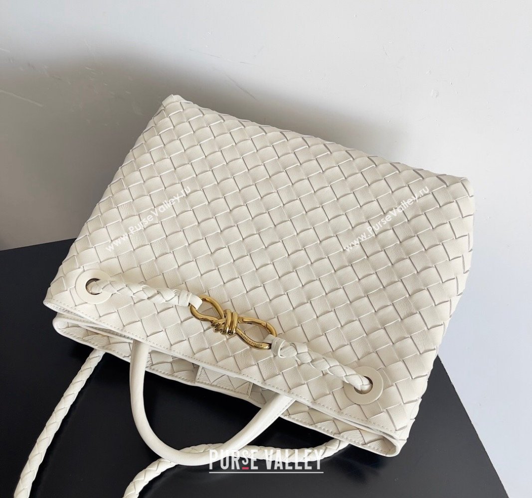 Bottega Veneta Medium Andiamo Top Handle Bag in Intrecciato Leather 743572 Cream White 2024 (YX-241029050)