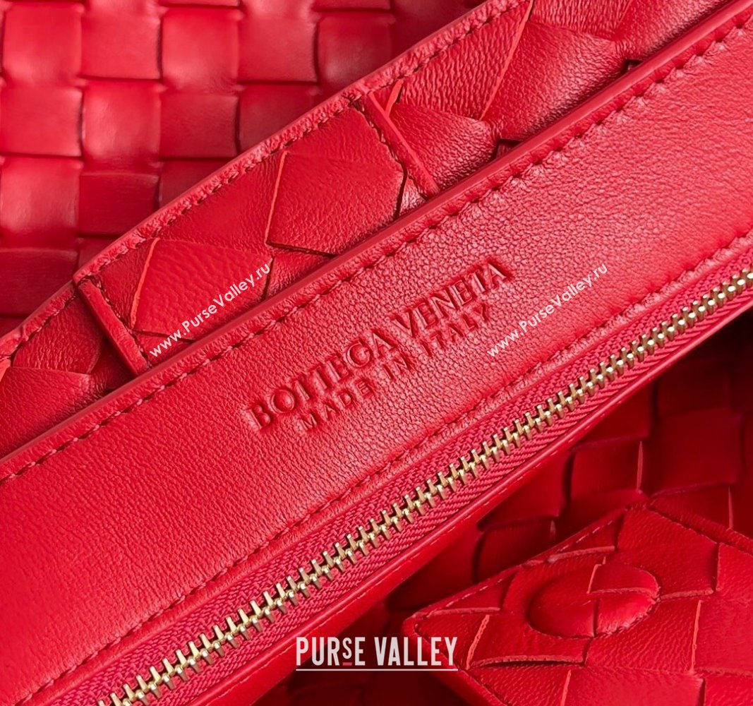 Bottega Veneta Medium Andiamo Top Handle Bag in Intrecciato Leather 743572 Bright Red 2024 (YX-241029051)