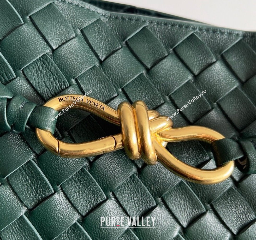 Bottega Veneta Medium Andiamo Top Handle Bag in Intrecciato Leather 743572 Green 3 2024 (YX-241029055)