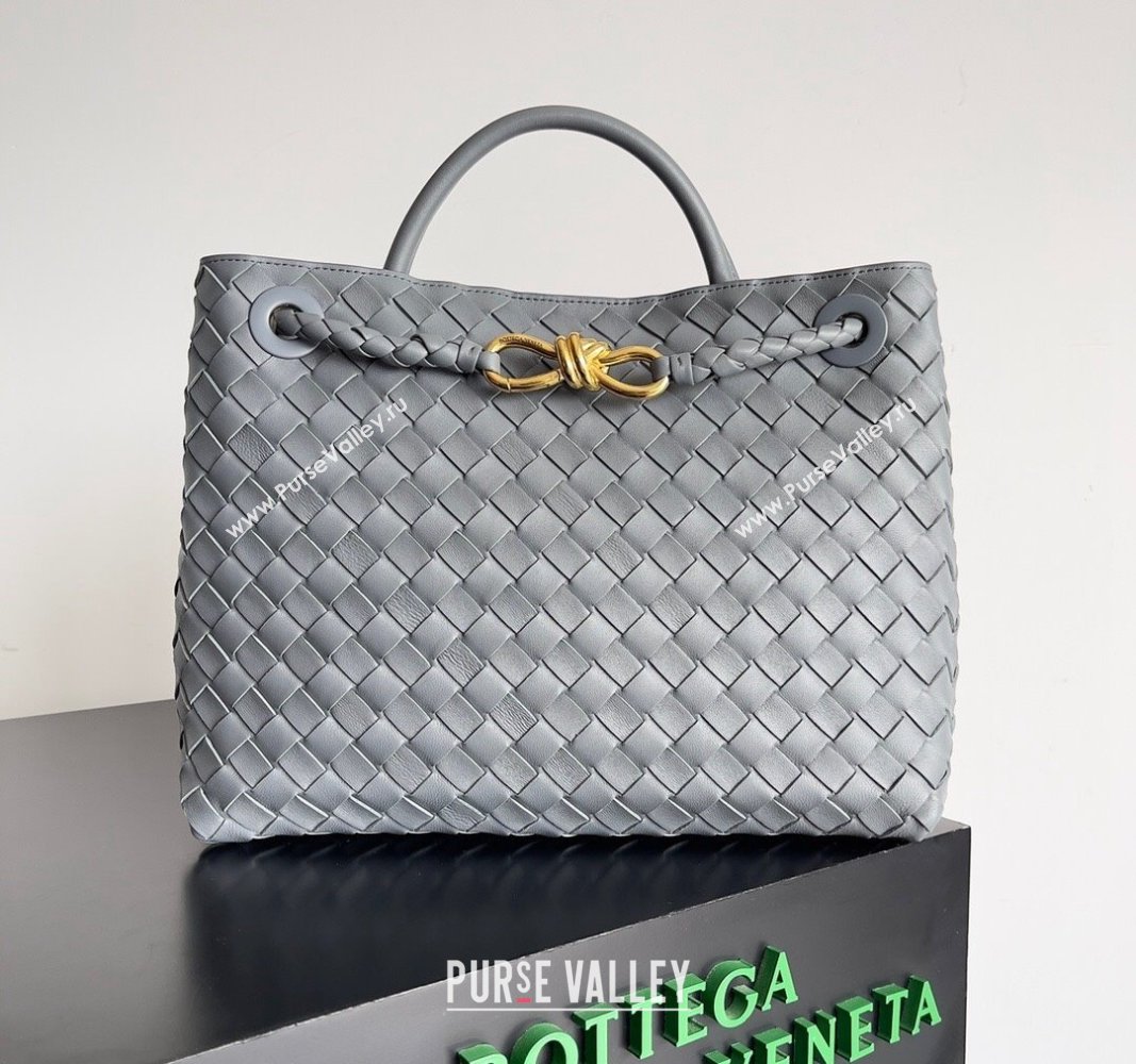 Bottega Veneta Medium Andiamo Top Handle Bag in Intrecciato Leather 743572 Grey 2024 (YX-241029060)