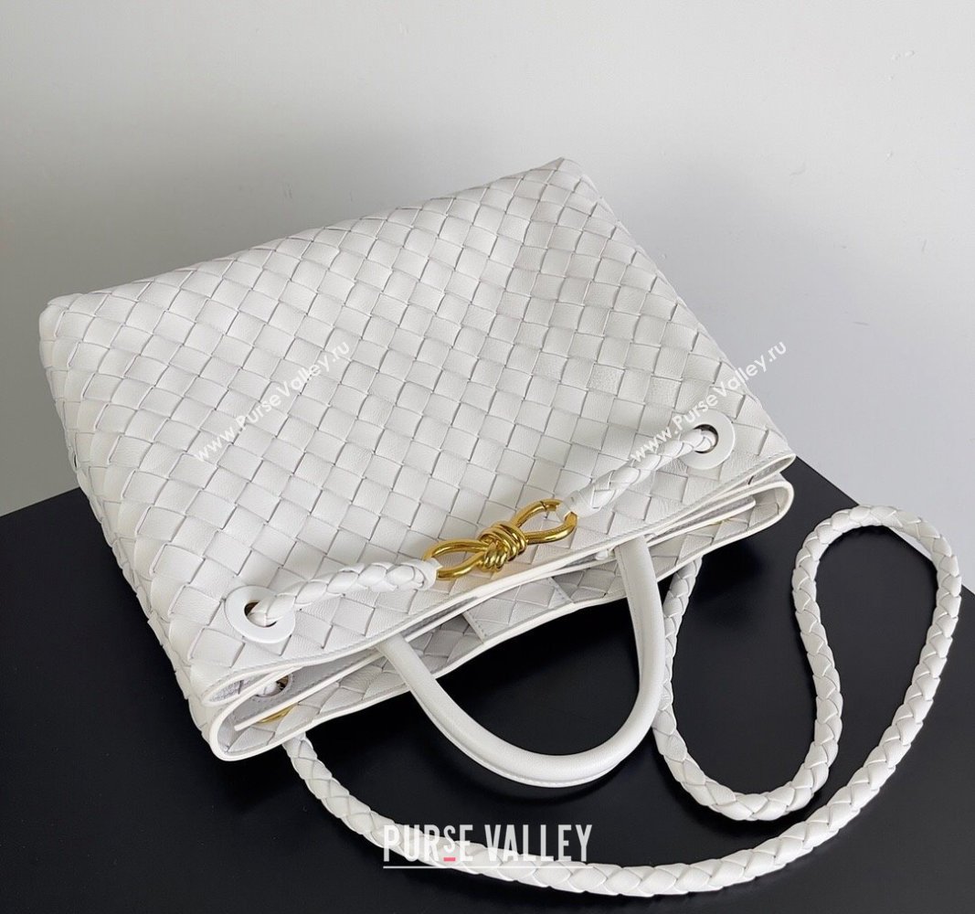 Bottega Veneta Medium Andiamo Top Handle Bag in Intrecciato Leather 743572 Snow White 2024 (YX-241029062)