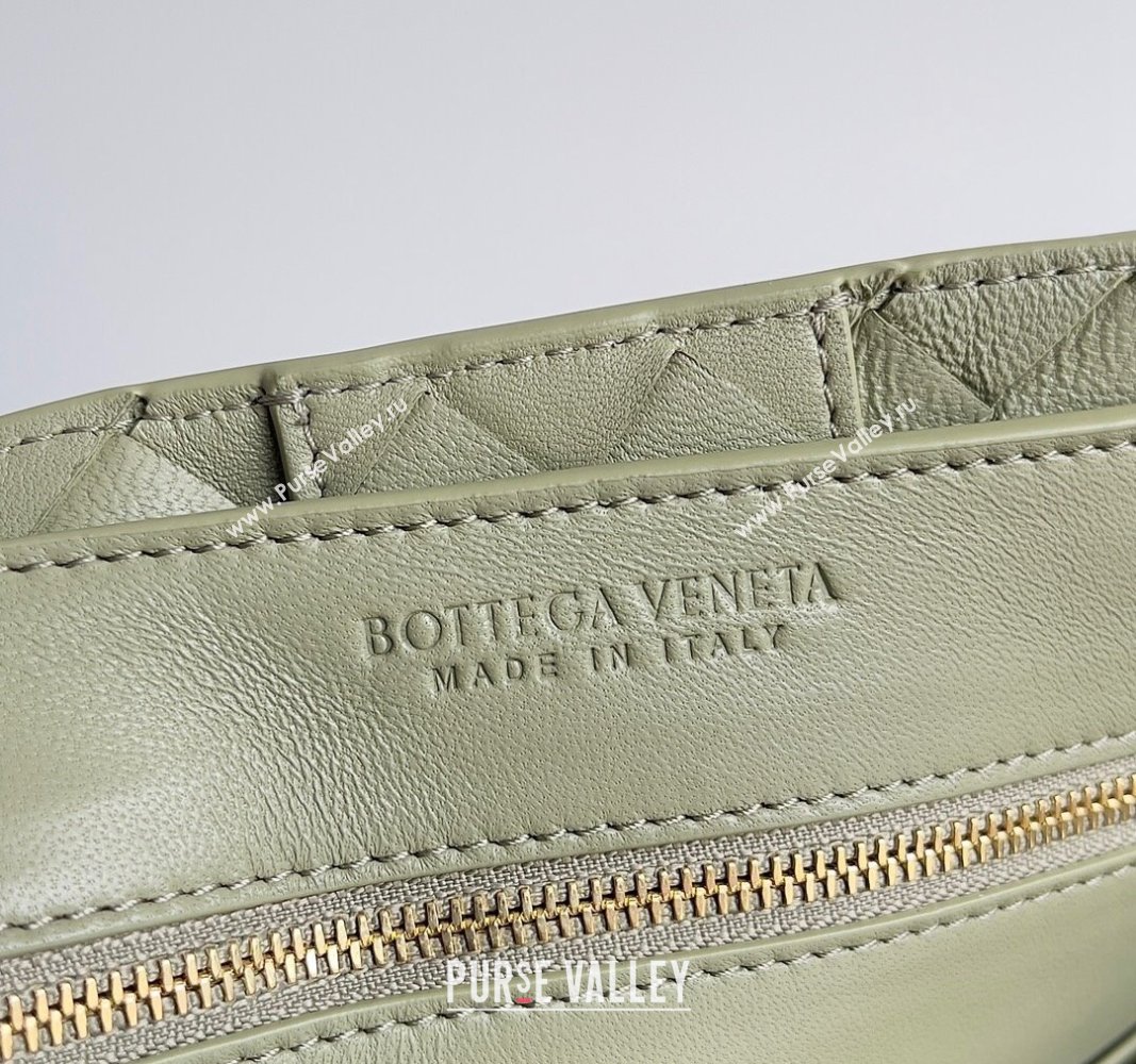 Bottega Veneta Medium Andiamo Top Handle Bag in Intrecciato Leather 743572 Travertine Green 2024 (YX-241029066)