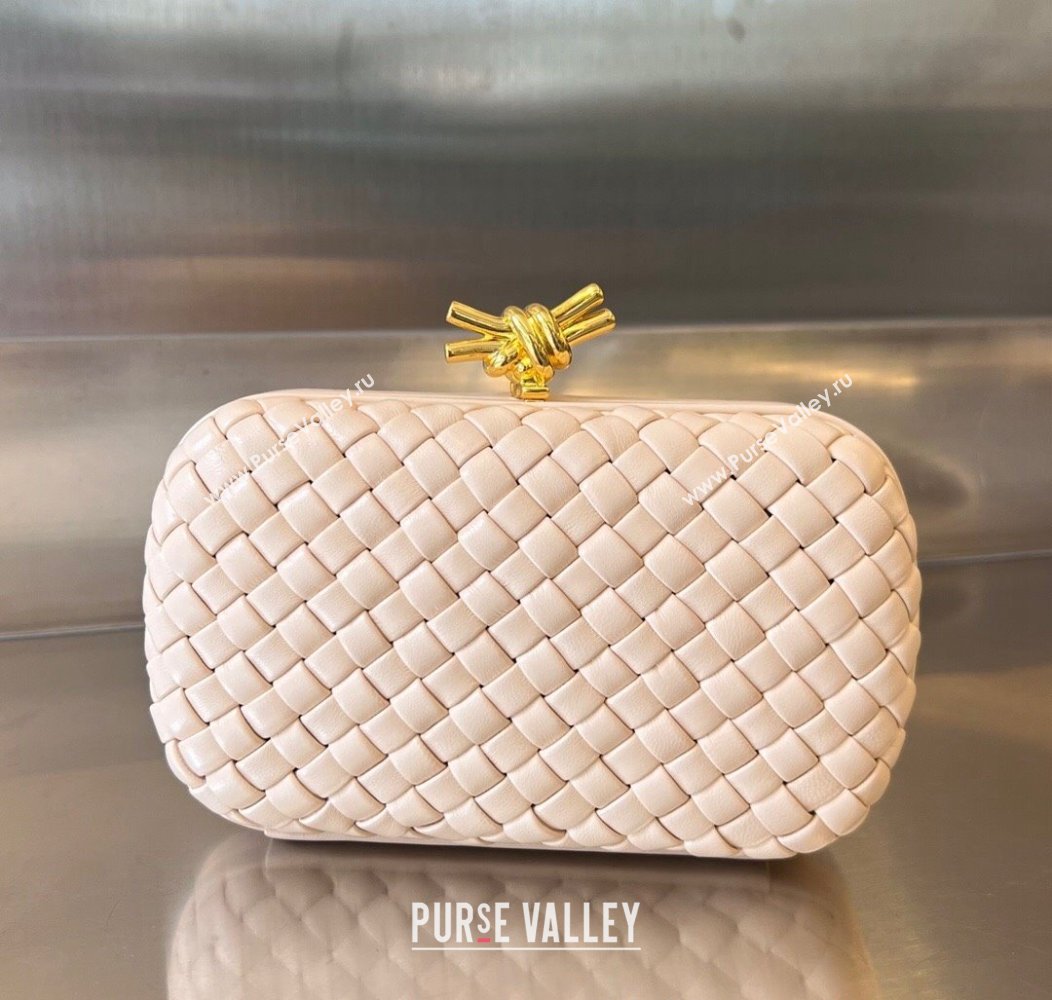 Bottega Veneta Knot Minaudiere Clutch in Padded Intreccio Leather 717622 Melon Pink 2024 (WT-241217079)