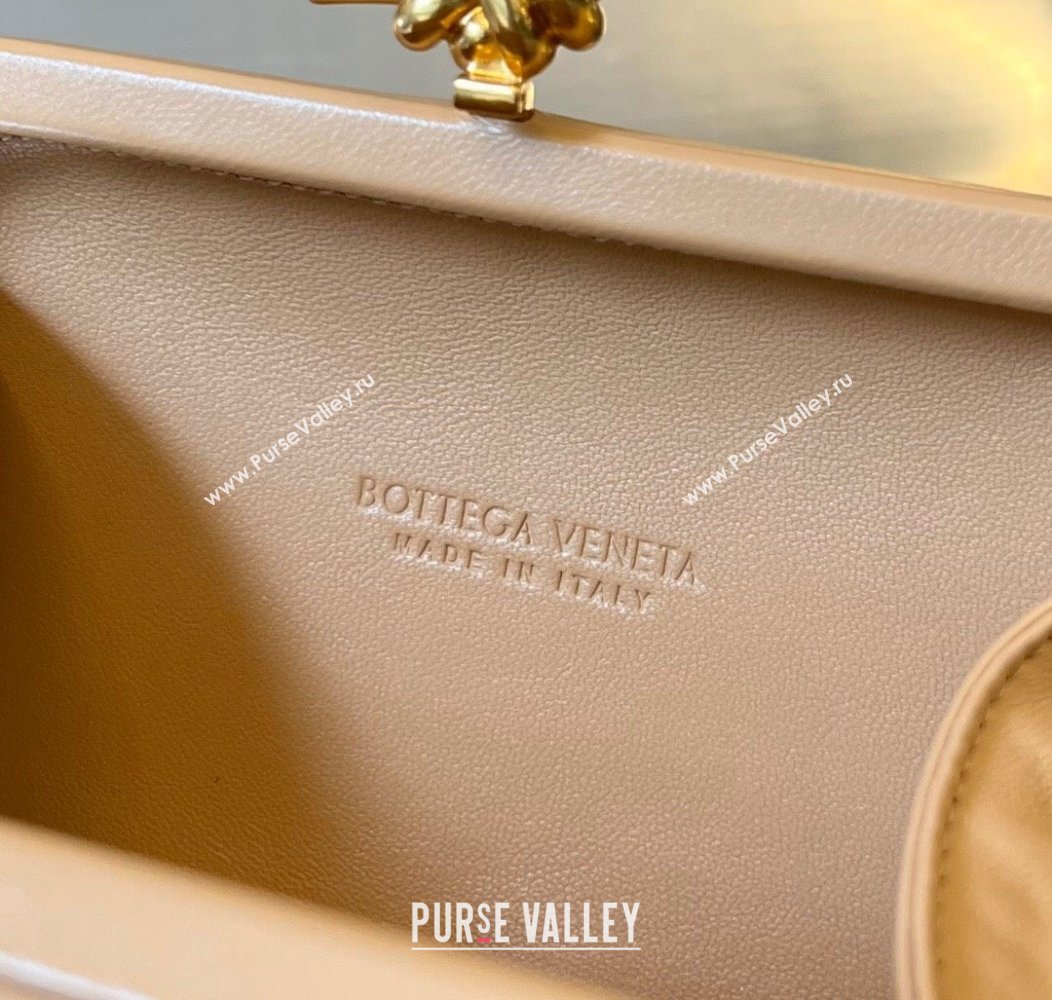 Bottega Veneta Knot Minaudiere Clutch in Padded Intreccio Leather 717622 Almond Apricot 2024 (WT-241217081)