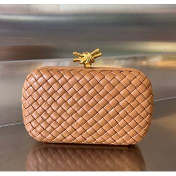 Bottega Veneta Knot Minaudiere Clutch in Padded Intreccio Leather 717622 Light Brown 2024 (WT-241217084)