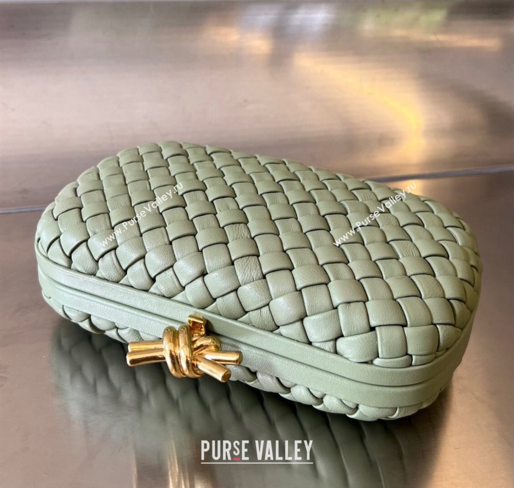 Bottega Veneta Knot Minaudiere Clutch in Padded Intreccio Leather 717622 Travertine Green 2024 (WT-241217085)