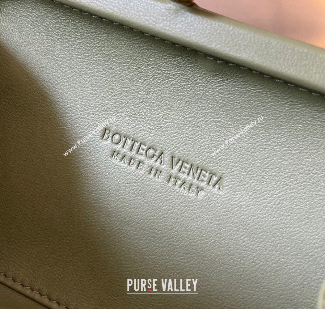 Bottega Veneta Knot Minaudiere Clutch in Padded Intreccio Leather 717622 Travertine Green 2024 (WT-241217085)