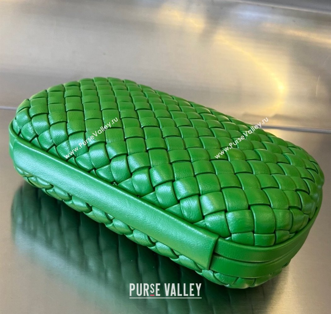 Bottega Veneta Knot Minaudiere Clutch in Padded Intreccio Leather 717622 Green2 2024 (WT-241217087)