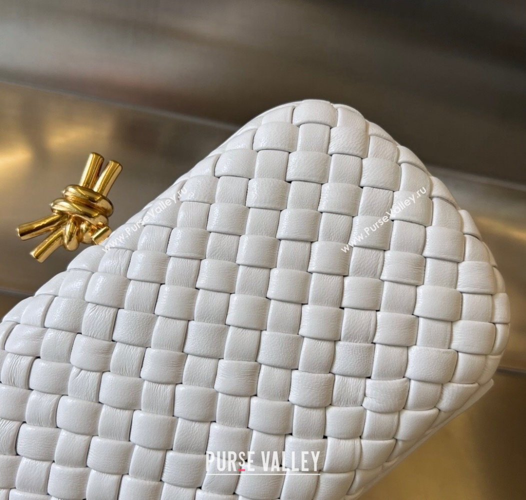 Bottega Veneta Knot Minaudiere Clutch in Padded Intreccio Leather 717622 White 2024 (WT-241217088)